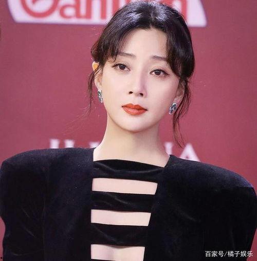 演员樱桃多少岁,岁月流转，演绎青春风采