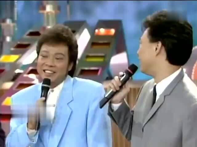 搞笑模仿费玉清